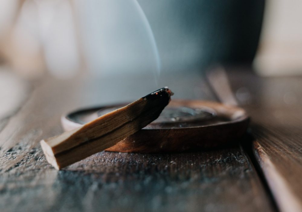 chris-rosiak-UzDimV2GzFA-unsplash